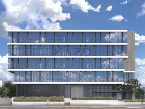 Luxury Commercial Building for Rent in Mesa Geitonia - 13