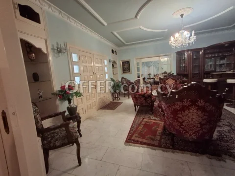 Villa that you recommend for a doctor's office, beauty salon, physiotherapy center, architectural office, etc. - 6