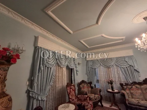 Villa that you recommend for a doctor's office, beauty salon, physiotherapy center, architectural office, etc. - 5