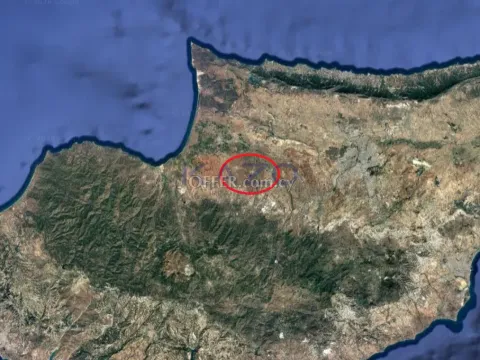 Large Field Plot for Sale in Peristerona Village - 2
