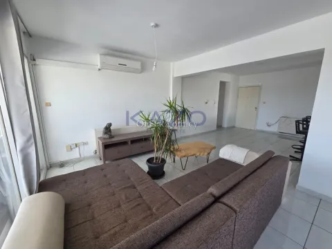 Spacious Four Bedroom Top Floor Apartment Neapolis - 7