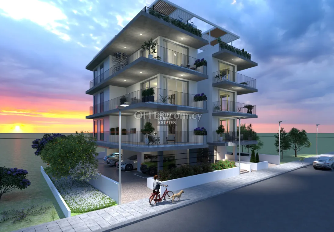 Modern Two Bedroom Apartment with Roof Garden in Deryneia - 1
