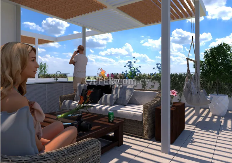 Modern Two Bedroom Apartment with Roof Garden in Deryneia - 10