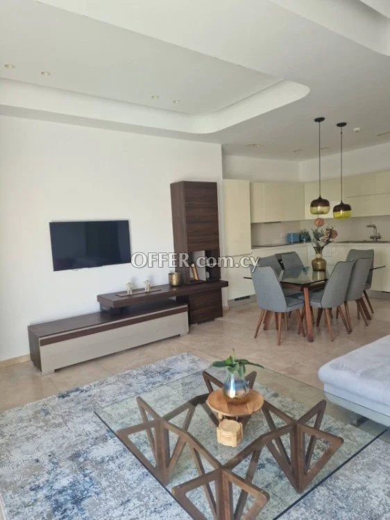 € 3.300 в месяц Квартира Аренда #FLAT-SEA-RENT-006-26 Agios Tychonas Жильё класса люкс200 м от моря - 2