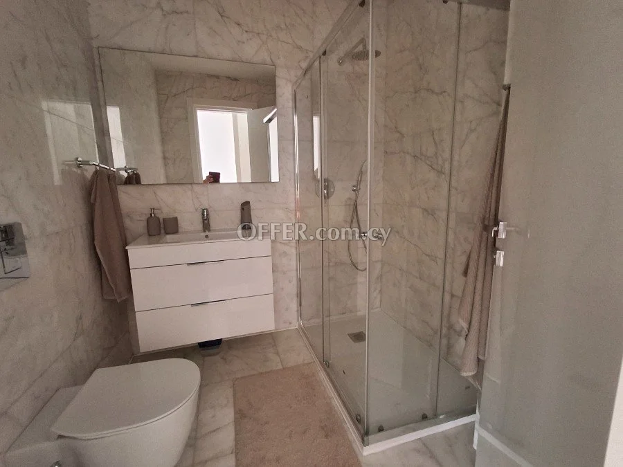 € 3.300 в месяц Квартира Аренда #FLAT-SEA-RENT-006-26 Agios Tychonas Жильё класса люкс200 м от моря - 4