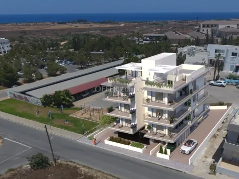 Modern Two Bedroom Apartment with  Roof Garden in Deryneia - 12