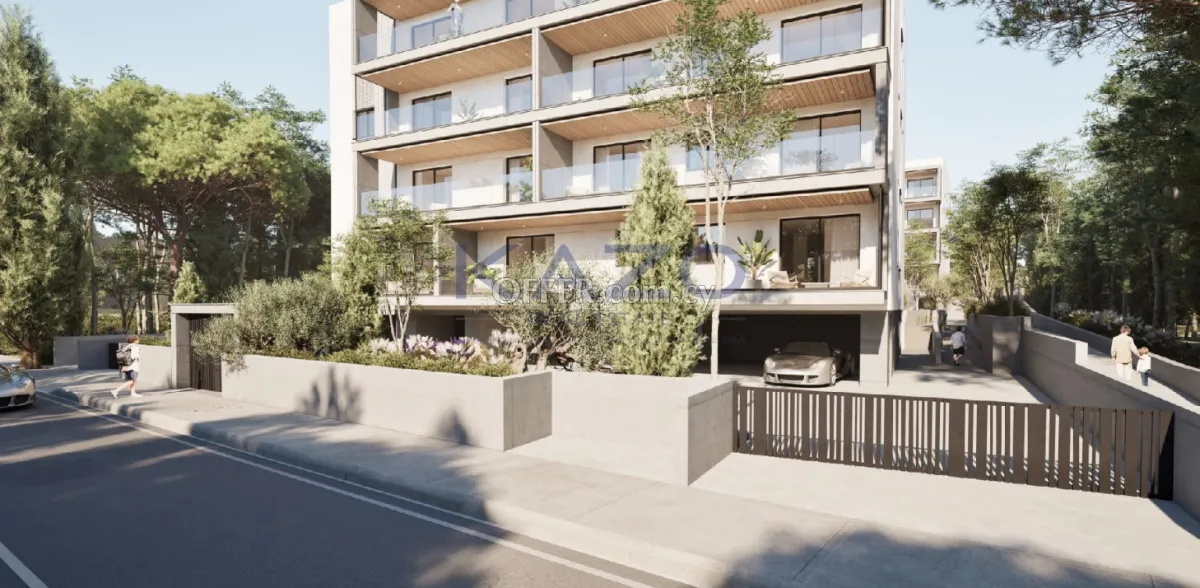 Astonishing 4 Bedroom Top Floor Apartment with Breathtaking Views in Agios Athanasios - 7