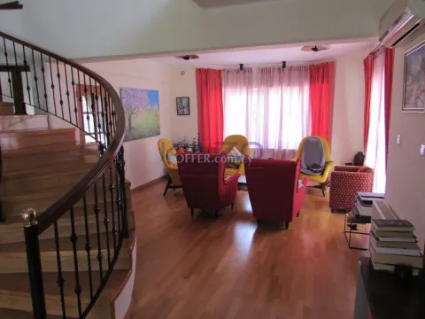 Spacious Five Bedroom Villa in Green Pyrgos Area - 2