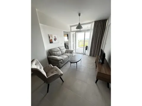 Two bedroom sea view apartment for rent in Larnaca Harbor - 10