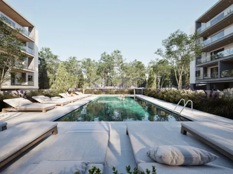 Astonishing 4 Bedroom Top Floor Apartment with Breathtaking Views in Agios Athanasios - 10