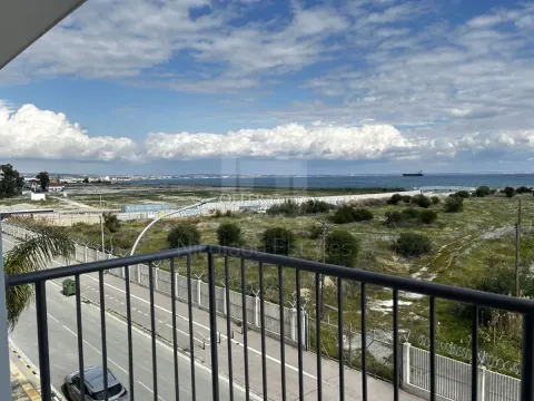 Two bedroom sea view apartment for rent in Larnaca Harbor - 8