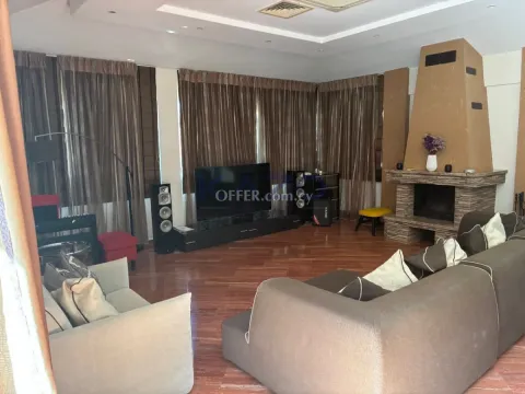 Spacious Five Bedroom Villa in Green Pyrgos Area - 7