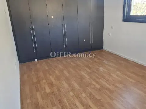 Modern 4 Bedroom House with Solar System & Expansion Potential in Ypsonas - 2