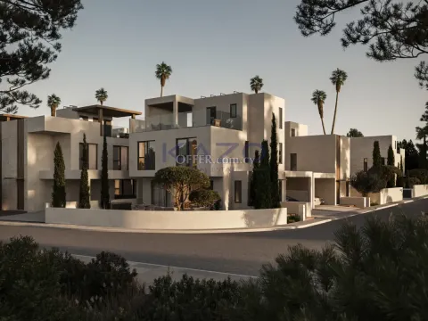Elegant Villa in Quiet Livadia Near the Coast - Main Photo