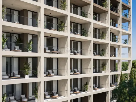 ONE BEDROOM APARTMENT JUST 200M FROM THE SEA - Main Photo