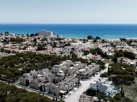 Elegant Villa in Quiet Livadia Near the Coast - 13