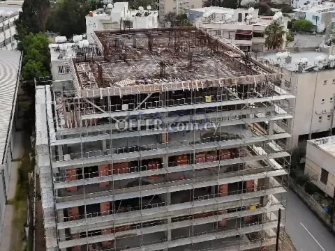 Modern Three Bedroom Apartment in Central Sotiros Location - 13