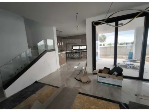 Modern Four bedroom House in agious Trimithias for sale - 8