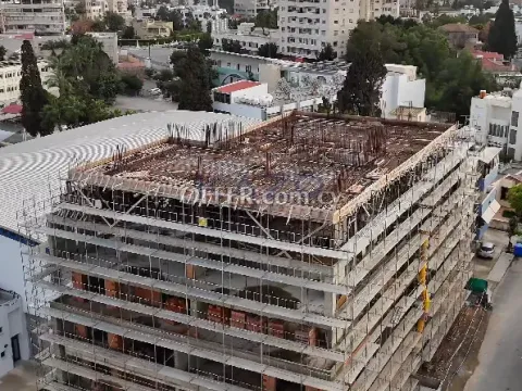 Modern Three Bedroom Apartment in Central Sotiros Location - 10