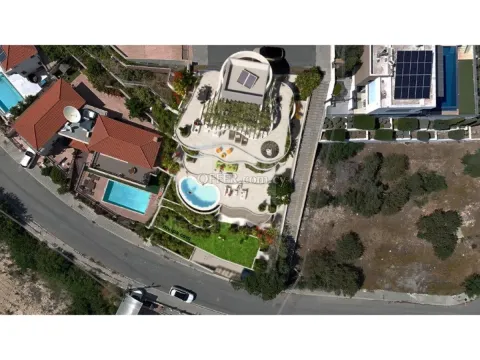 Super luxury 5 bedroom detached villa under construction in Agios Athanasios - 2