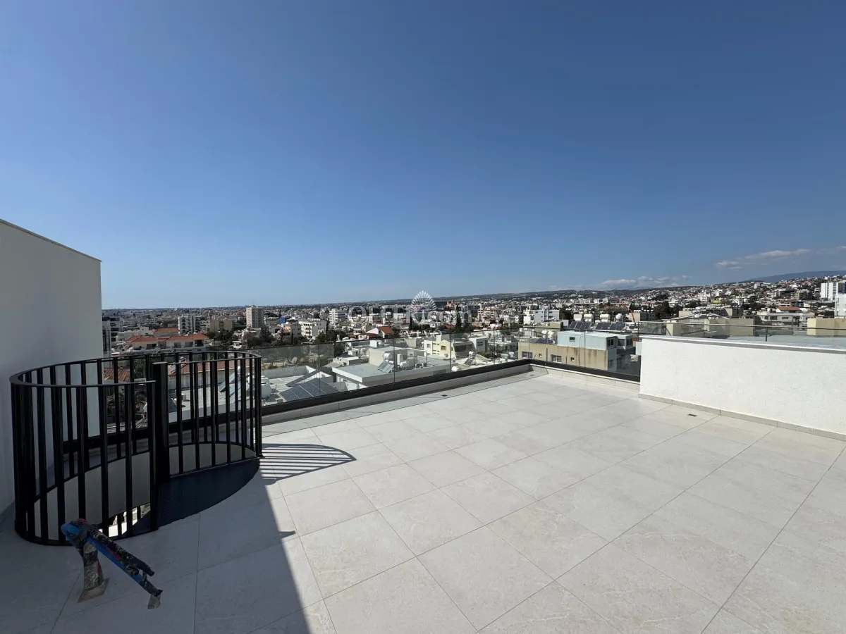 BRAND NEW THREE BEDROOM PENTHOUSE WITH SEA AND CITY VIEW IN KAPSALOS LIMASSOL - 2