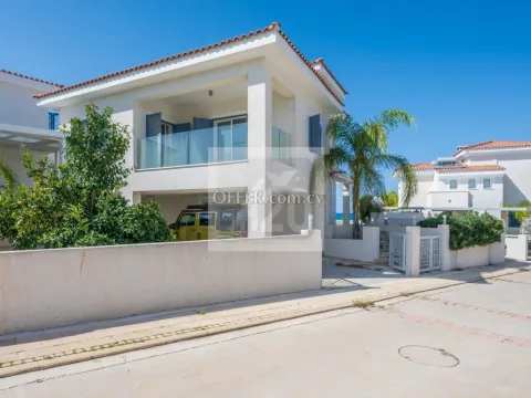Detached Villa in Latchi - 9