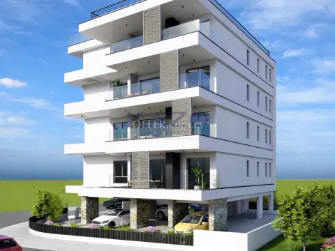 Beautiful Paralimni Penthouse Apartment with Elevator Access - 2