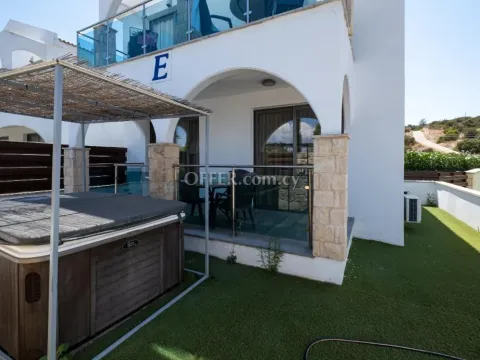 1 bedroom apartment with jacuzzi in Latchi Paphos - Main Photo