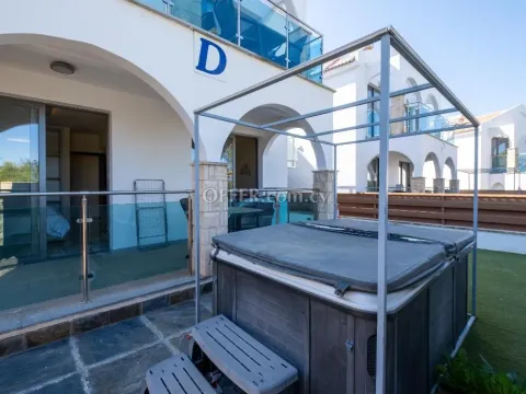 1 bedroom apartment with jacuzzi in Latchi Paphos - Main Photo