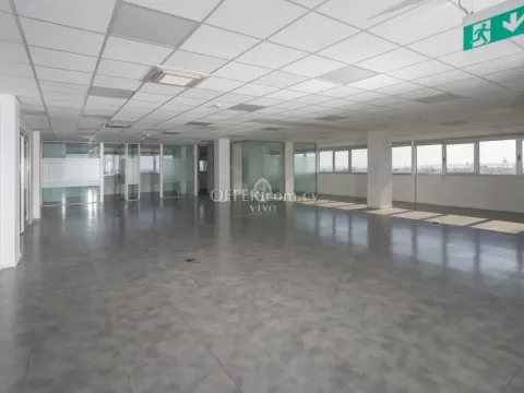 OFFICE OF 500 SQM AT THE WEST OF LIMASSOL - Main Photo