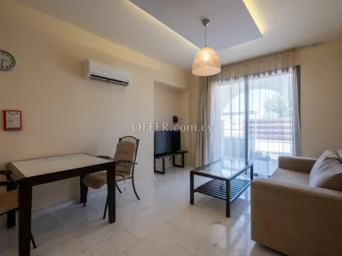 1 bedroom apartment with jacuzzi in Latchi Paphos - 5