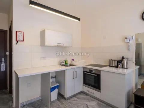 Studio apartment with jacuzzi in Latchi Paphos - 5