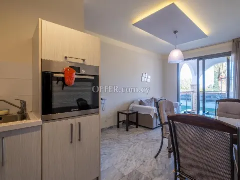 1 bedroom apartment with jacuzzi in Latchi Paphos - 4
