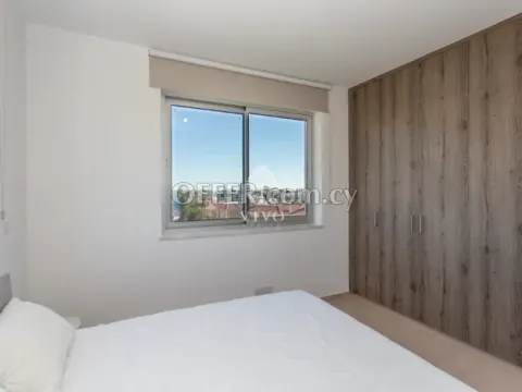 ONE BEDROOM APARTMENT WITH COMMUNAL ROOF GARDEN IN - 5