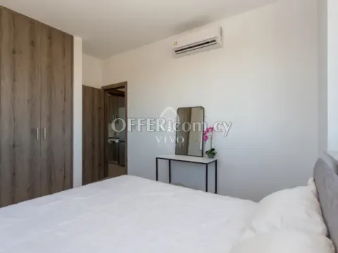 ONE BEDROOM APARTMENT WITH COMMUNAL ROOF GARDEN IN - 4