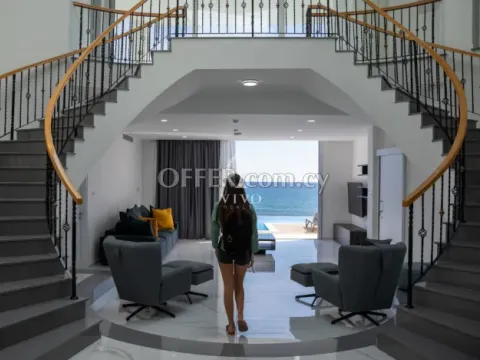 5 BEDROOM BEACHFRONT VILLA IN AGIOS THEODOROS - LARNACA - 4