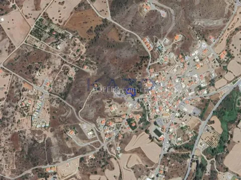 Large 837 m2 Field for Sale Monagroulli Village (Right of Way) - 2