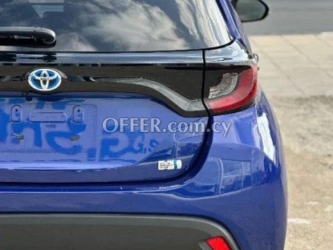 2021 Toyota Yaris 1.5L Hybrid Automatic Hatchback - 5