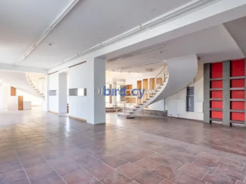 Commercial Building for Sale in Engomi - Makedonitissa, Nicosia - Main Photo