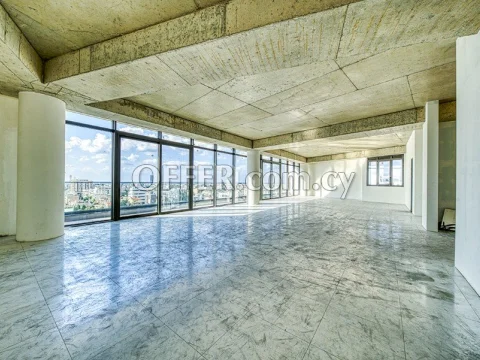 Commercial class A office building 1367 sqm with underground 23 parking places - 9