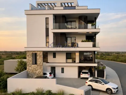 Beautiful Two Bedroom Apartment in Vibrant Agia Napa - 5