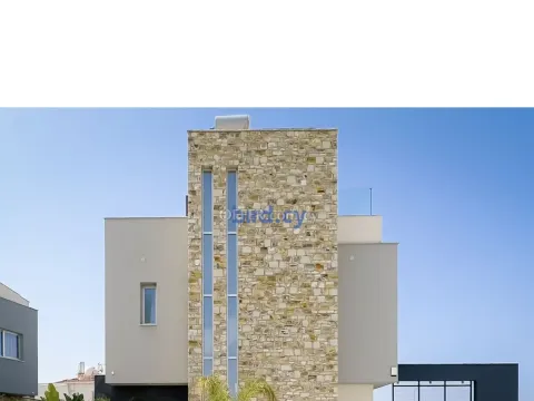 4 Bed Villa for Sale in Ayia Napa, Ammochostos - Main Photo