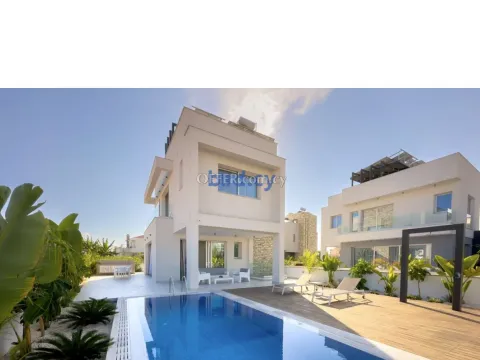 4 Bed Villa for Sale in Ayia Napa, Ammochostos - Main Photo