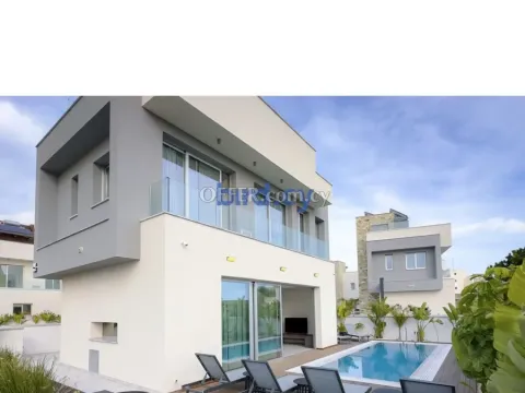 4 Bed Villa for Sale in Ayia Napa, Ammochostos - Main Photo