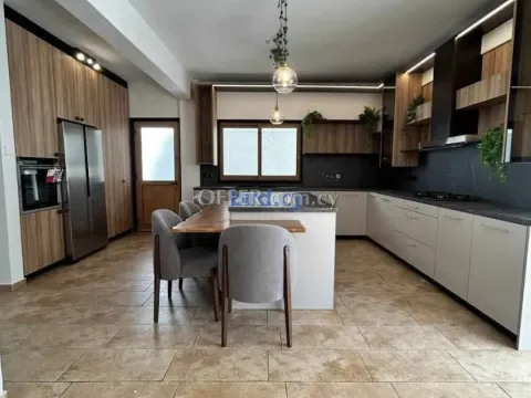 4 Bed Semi-Detached House for Sale in Engomi - Makedonitissa, Nicosia