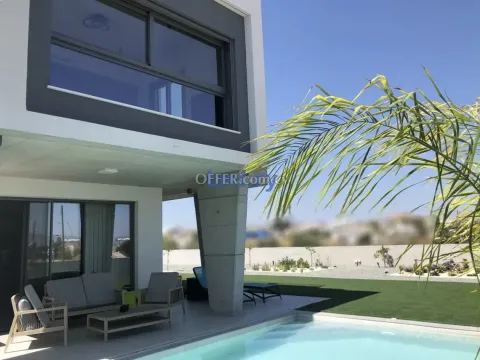4 Bed Villa for Sale in Latsia, Nicosia