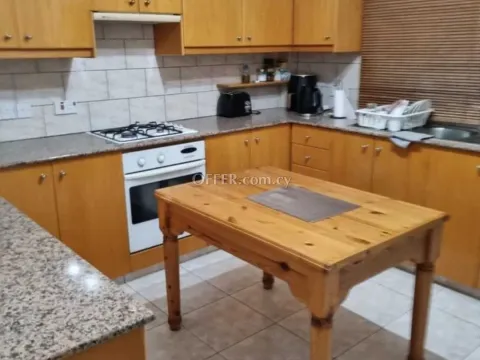 1-bedroom Apartment 80 sqm in Larnaca (Town) - Main Photo