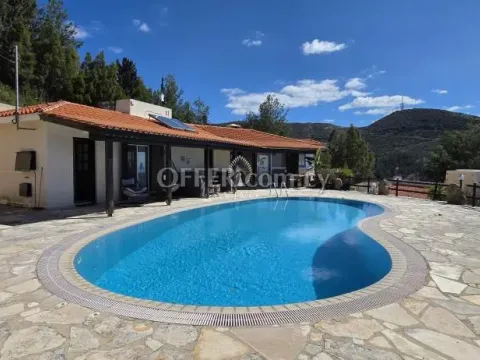 STUNNING 3-BEDROOM BUNGALOW WITH POOL & SEA VIEW IN TALA (KAMARES) - Main Photo