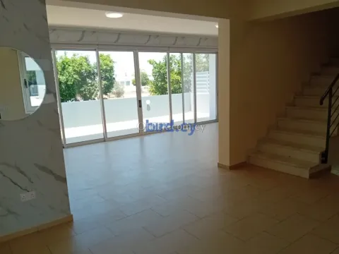4 Bed Detached House for Sale in Geri, Nicosia - 7