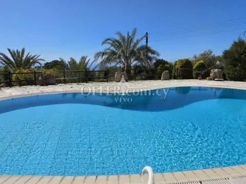 STUNNING 3-BEDROOM BUNGALOW WITH POOL & SEA VIEW IN TALA (KAMARES) - 11